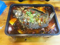 -老东镇啤酒屋海鲜加工·蒸汽海鲜·海鲜烧烤(台东店)