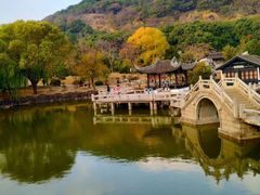 -灵岩山风景区
