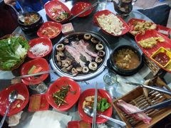 全家福-杀猪天·韩国烤肉(总店)