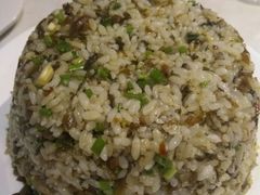 酸菜炒饭-蛙蛙叫干锅年代(簋街总店)