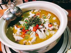 -重庆鸡公煲·青锅花椒鱼(牡丹江路店)