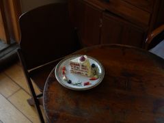 当季鲜草莓蛋糕-懒鱼时光馆(沙坪坝店)