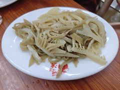 -阿波潮汕牛肉火锅·汤粉面(拱北店)