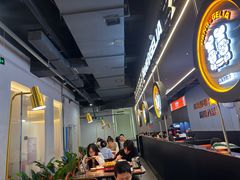 -胖哥俩肉蟹煲(梅溪步步高店)