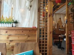 -六福烧烤酒馆(秦隆步行街店)