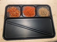餐具摆设-白玉·朝鲜族烤串(深圳Kkone店)