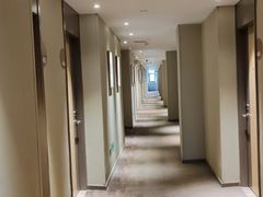 -如家酒店·neo(北京朝阳北路十里堡地铁站店)