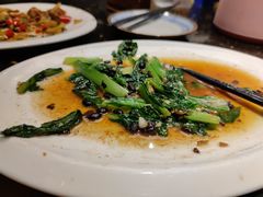 -老板很二(吉大店)