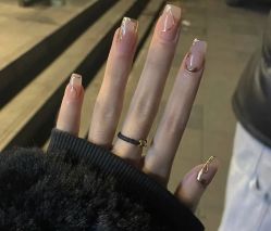 -悦指间美甲美睫