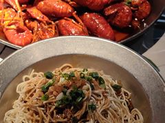 -巴厘龙虾·榜首油焖大虾(音乐学院·沿江酒馆店)
