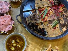 牛油锅底-正南齊北重庆老火锅(光华村直营店)