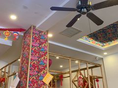 大堂-鹤乡东北菜(崮山路店)
