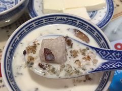 牛奶芋头红枣桃胶-双喜老铺(人民广场店)