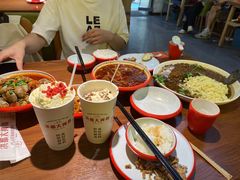 -老闵田螺馆·南昌市井菜·特色小吃(总店)