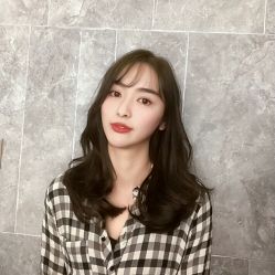 -AYO SALON