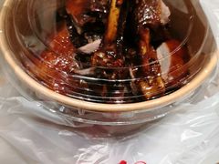 -王浩儿纪六孃甜皮鸭(凌云大厦店)