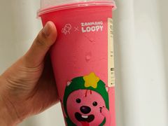 -喜茶(迪士尼小镇·平行宇宙店)