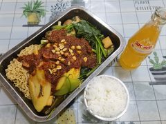 -金张掖麻辣烫(凤城一路店)