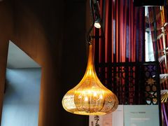 -奕欧来上海购物村停车场