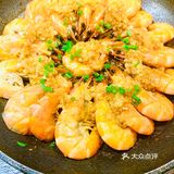 菜品口感也不错，价格也蛮实惠