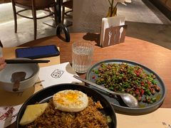 -来龙里 精致 东南亚餐室(万象城店)
