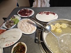 -贵宾牛·潮汕牛肉火锅(珠池总店)