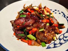 -鸽子侯·家宴·平价海鲜(市图书馆店)