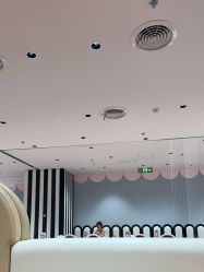 -奈尔宝家庭中心·亲子早教·派对餐厅(北京东坝万达店)