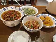 -八碗湘长沙市井菜(坡子街店)