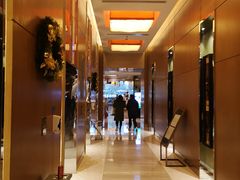 -上海浦东假日酒店