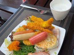 -三亚湾海居铂尔曼度假酒店