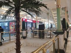 -上海JOYPOLIS环游嘉年华主题乐园