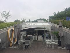 -UNI UNI(环亚凯瑟琳店)