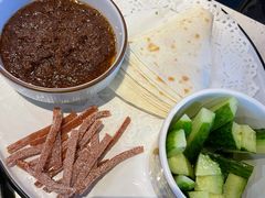 -巧克力渔家.小船海鲜胶东菜(万平口店)