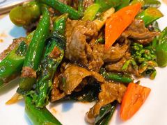 芥兰炒牛肉-滋味满屋美食坊(上海街店)