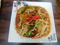 -清真·伊清阁餐厅