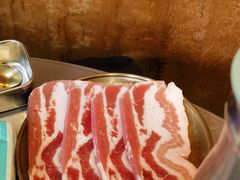 精品猪五花-釜山火炉·海鲜烤肉(紫藤路店)