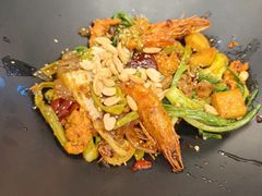 -醉人椒麻辣香锅(王府井喜悦店)