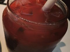 酸爽杨梅汁-麻六记(凤凰汇店)