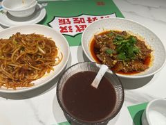 -鑫小城故事·藕汤·家常菜(台北一路总店)