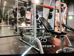 -乐刻运动健身精品馆(览秀城店)