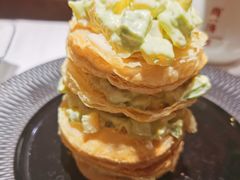 牛油果黑虎虾塔塔-尚一汤 广东炖汤(金桥国际店)