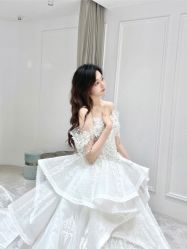 -Renee芮亦婚纱
