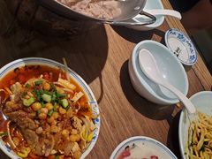 -肖四女乐山跷脚牛肉(滨江天街店)