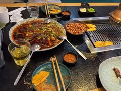 -臻牛烤肉