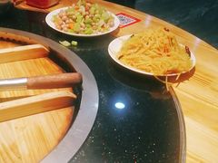 -松江屯东北农家铁锅炖(沧州店)