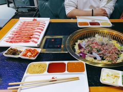-牛鲜盛齐齐哈尔烤肉(曹路店)