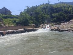 -虎啸峡漂流