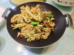 -日月昇渔家菜·海肠捞饭·大连海鲜(星海公园店)