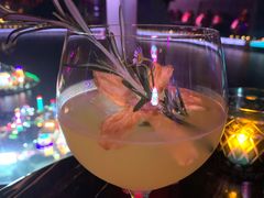 -大连君悦酒店 · VIVA(星海广场店)